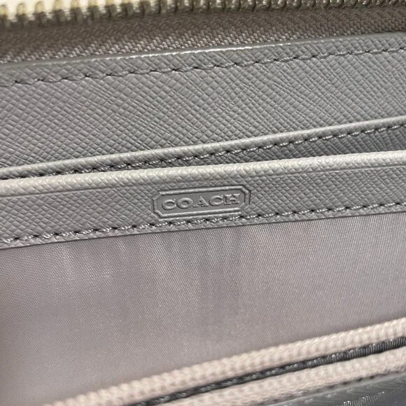 Coach Gray Snakeskin Leather Accordion Style Zip Around Wallet - Picture 11 of 16